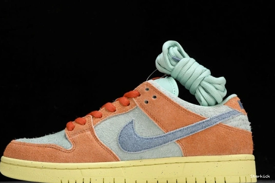 Rise Orange  Emerald Low Dunk DV5429-800  SB Nike 1227